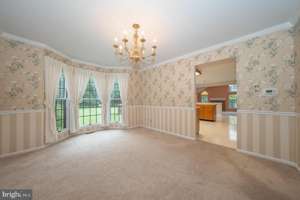 45 Periwinkle Dr