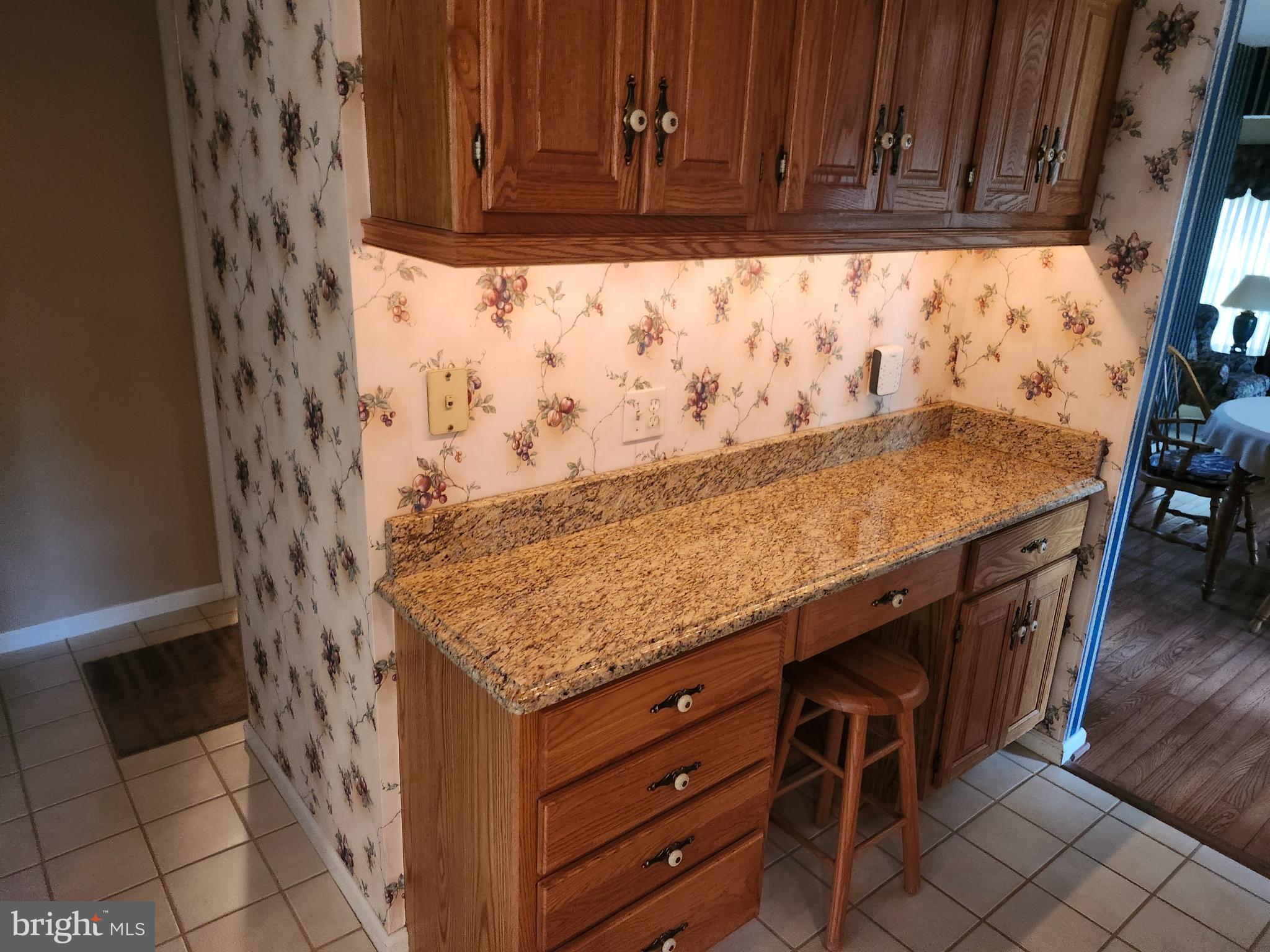 4 Andover Ct