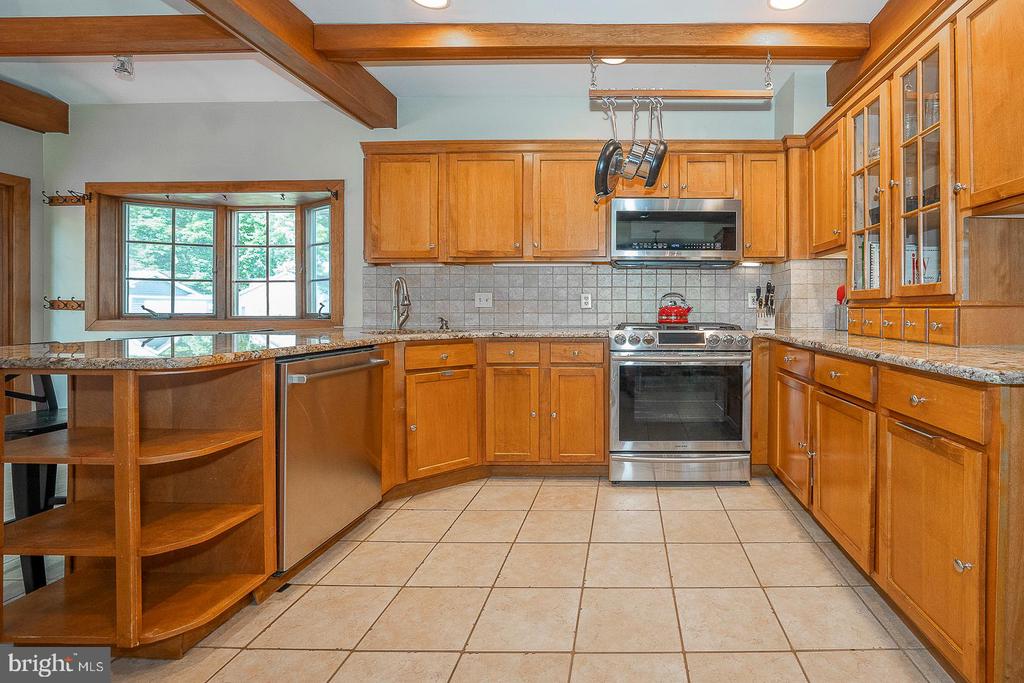 108 Emerald Ave