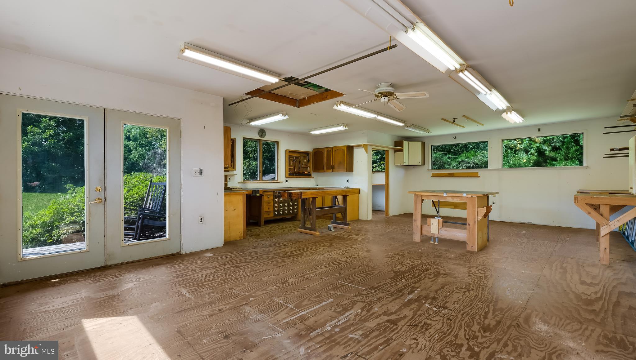 3766 Robin ROAD
