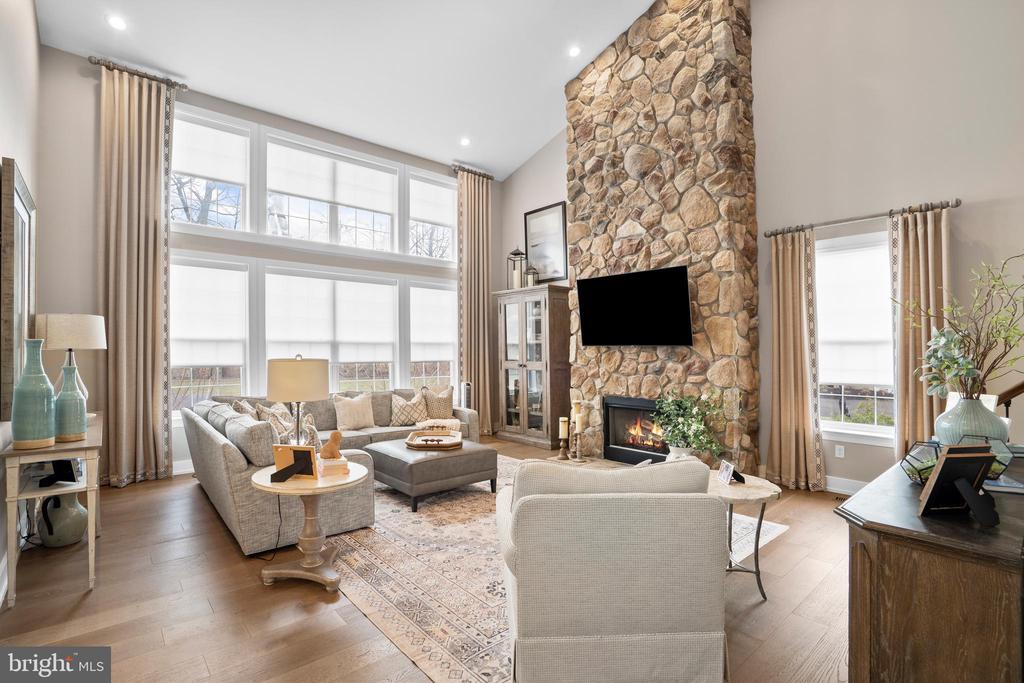 1553 CARTPATH COURT