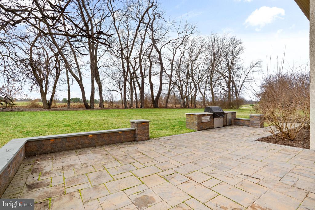 1553 CARTPATH COURT