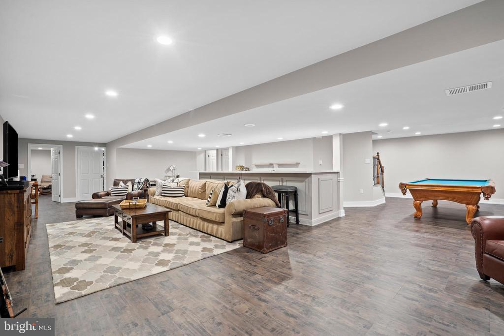 1553 CARTPATH COURT