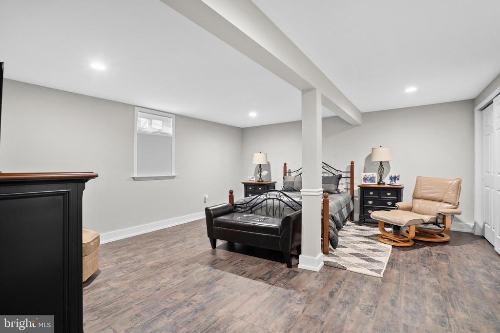 1553 CARTPATH COURT