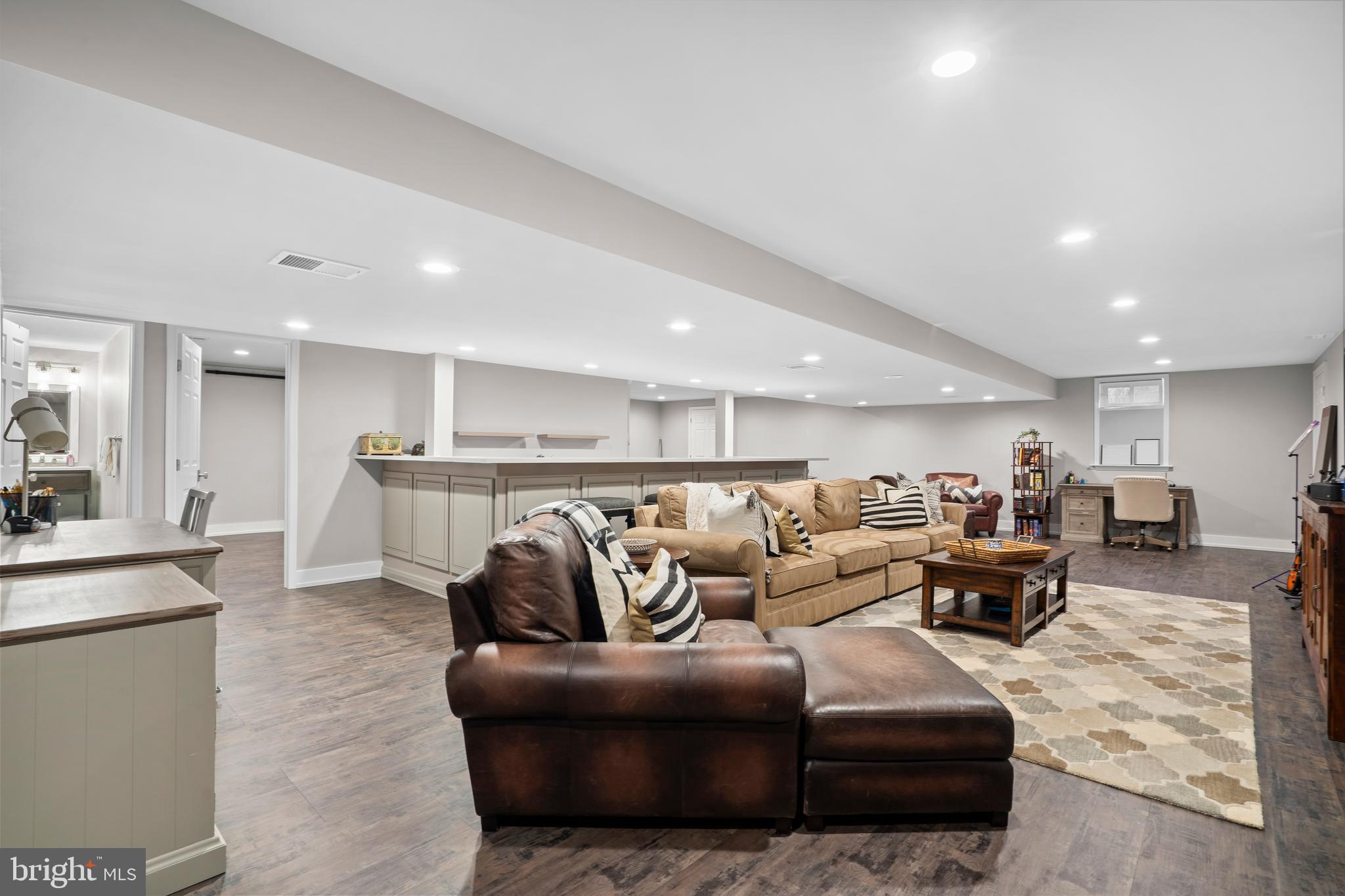 1553 CARTPATH COURT