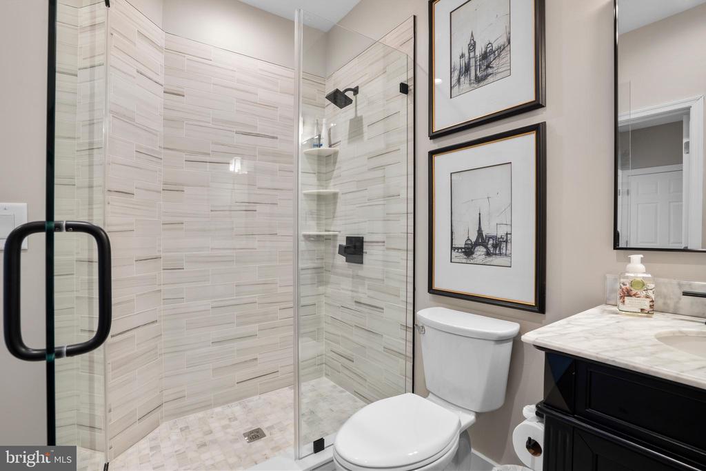 1553 CARTPATH COURT