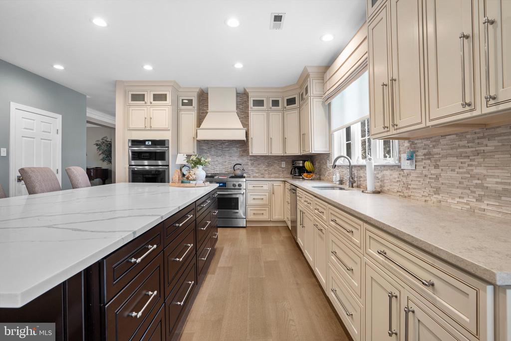 1553 CARTPATH COURT