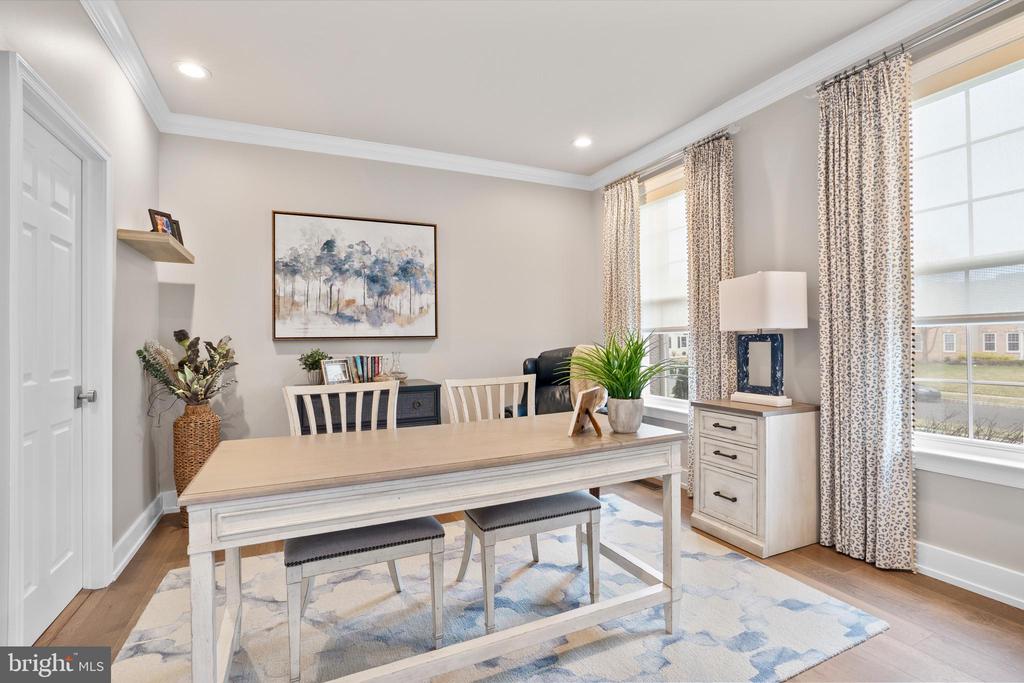 1553 CARTPATH COURT