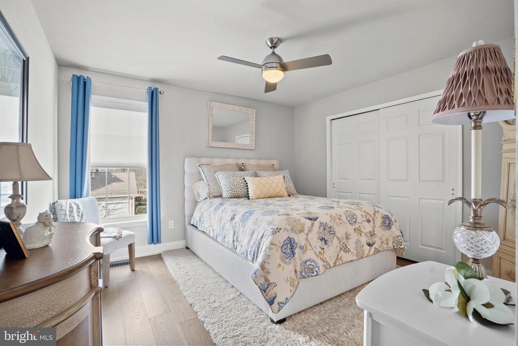 1553 CARTPATH COURT