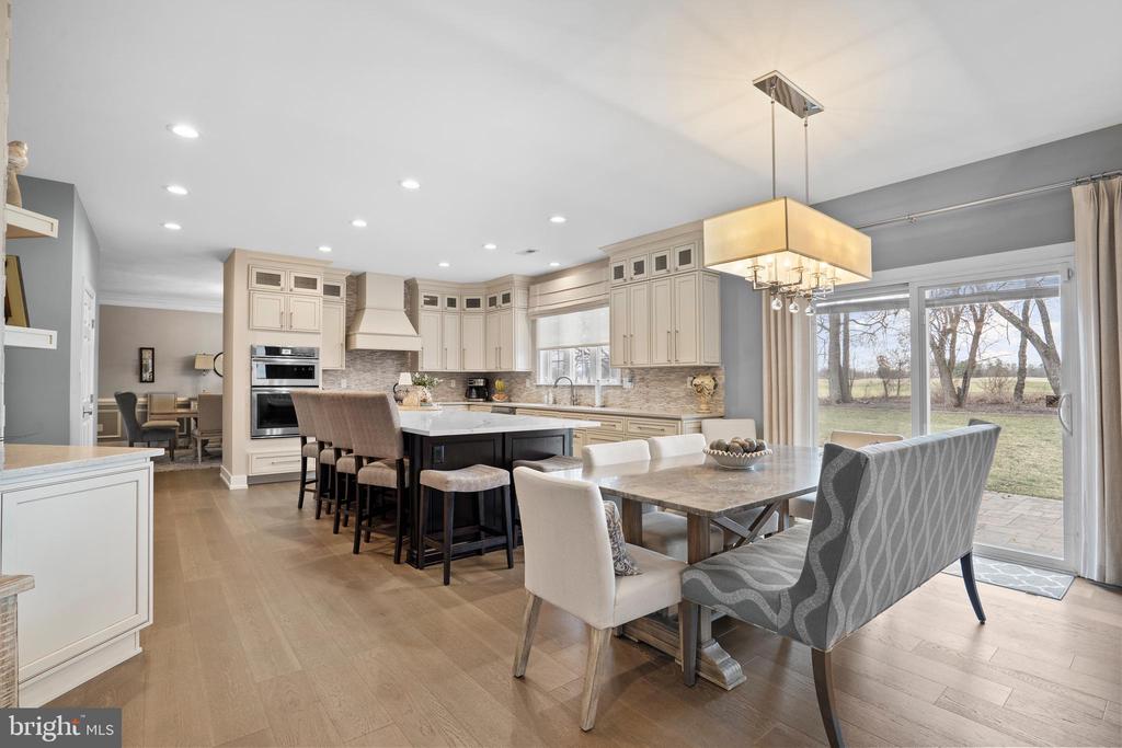 1553 CARTPATH COURT