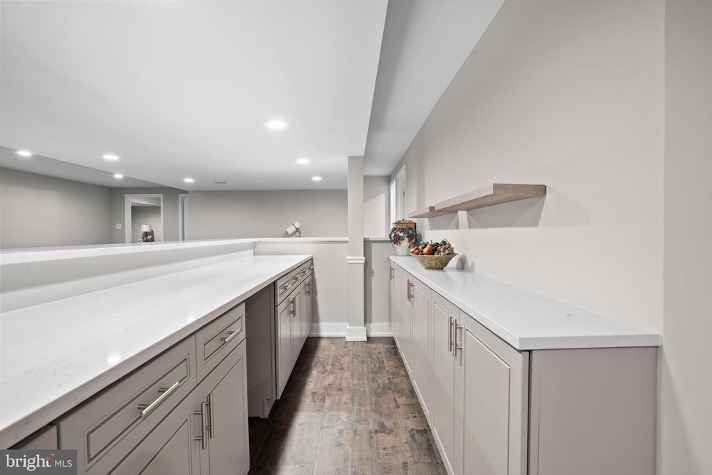 1553 CARTPATH COURT