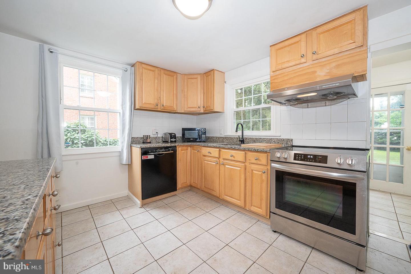 332 Old Lancaster Rd