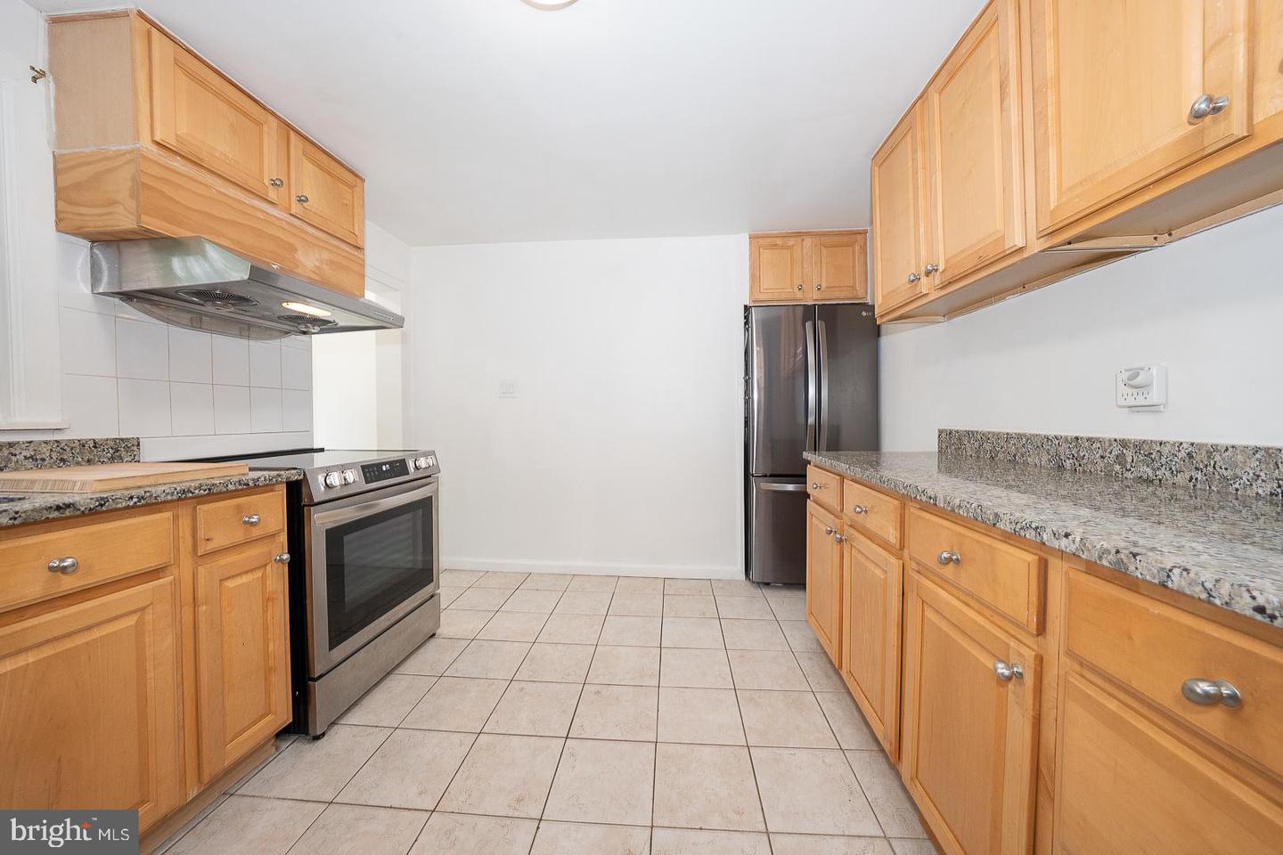 332 Old Lancaster Rd