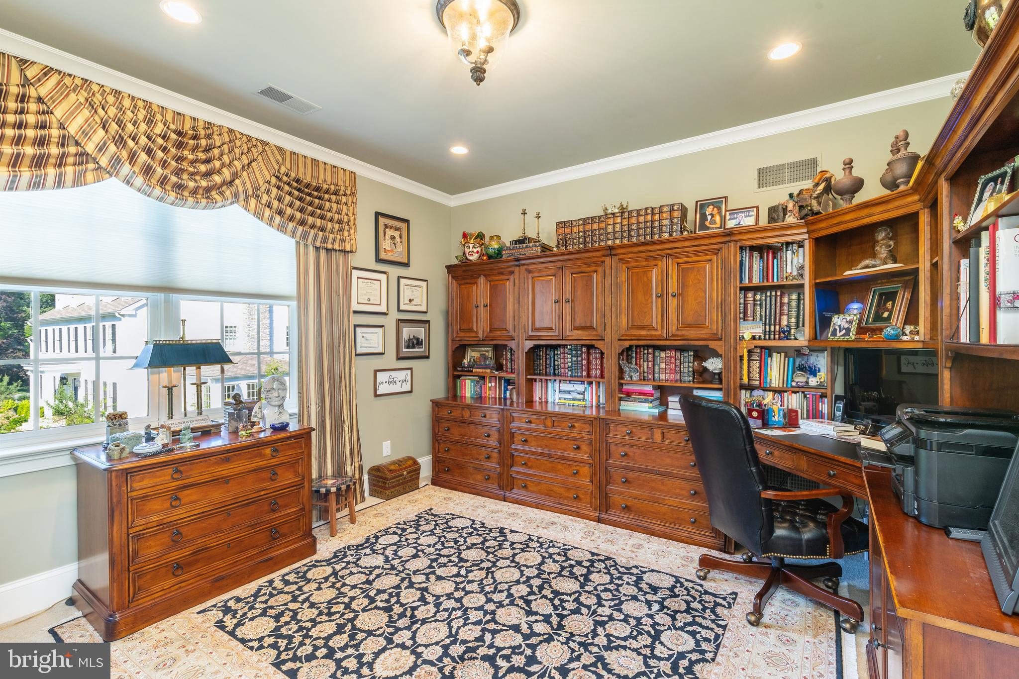 403 Boxwood ROAD