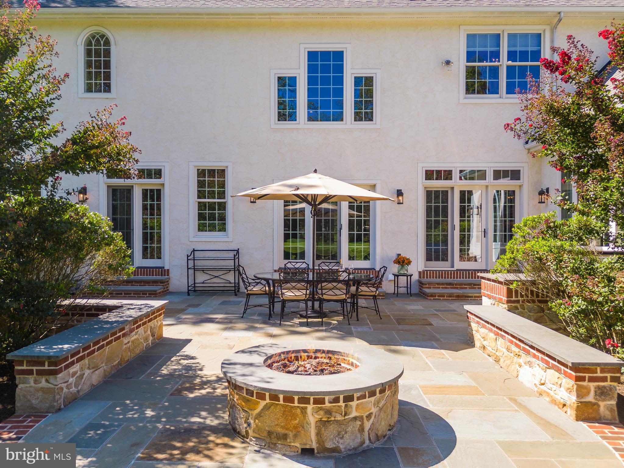 403 Boxwood ROAD