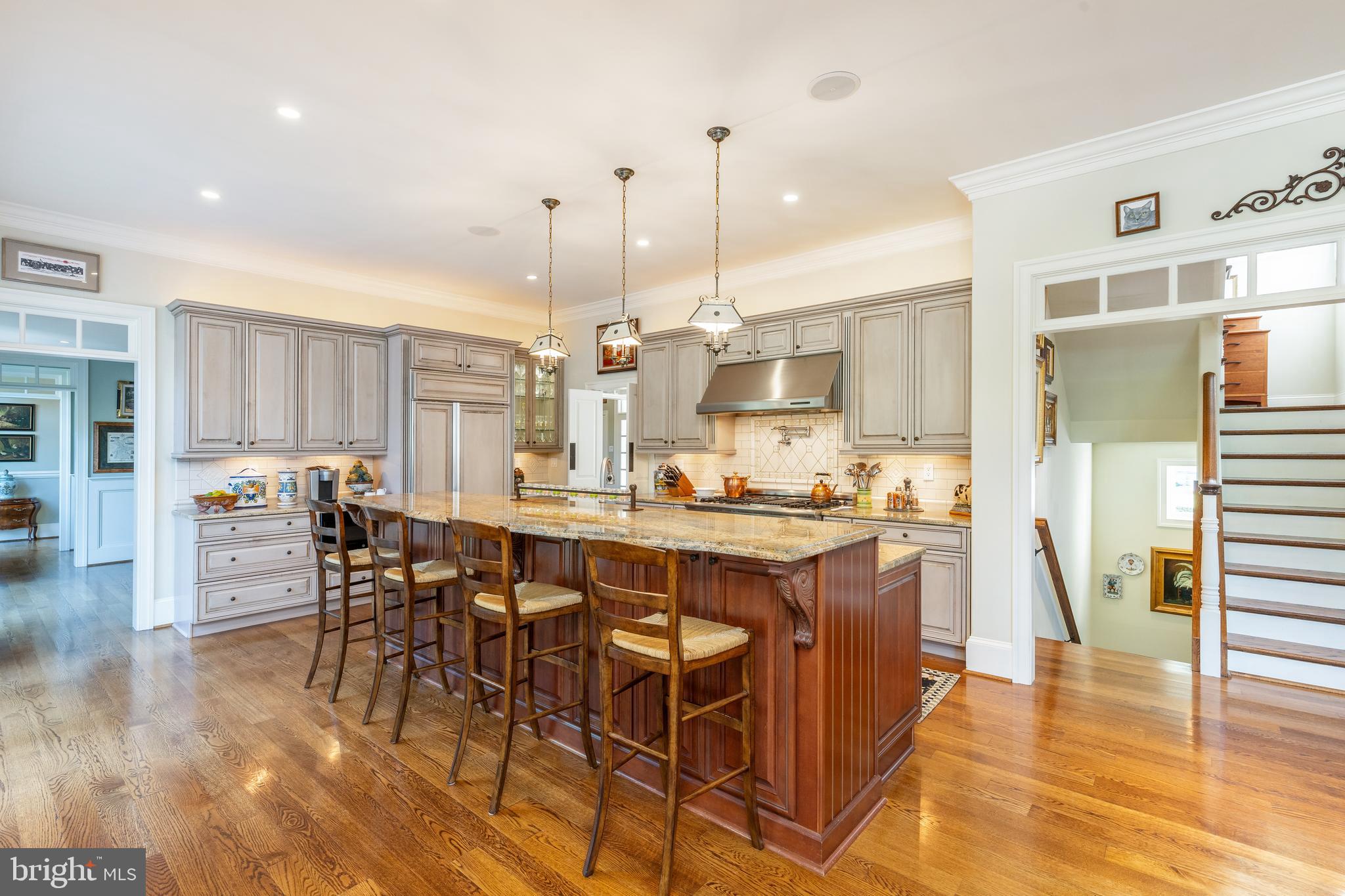 403 Boxwood ROAD