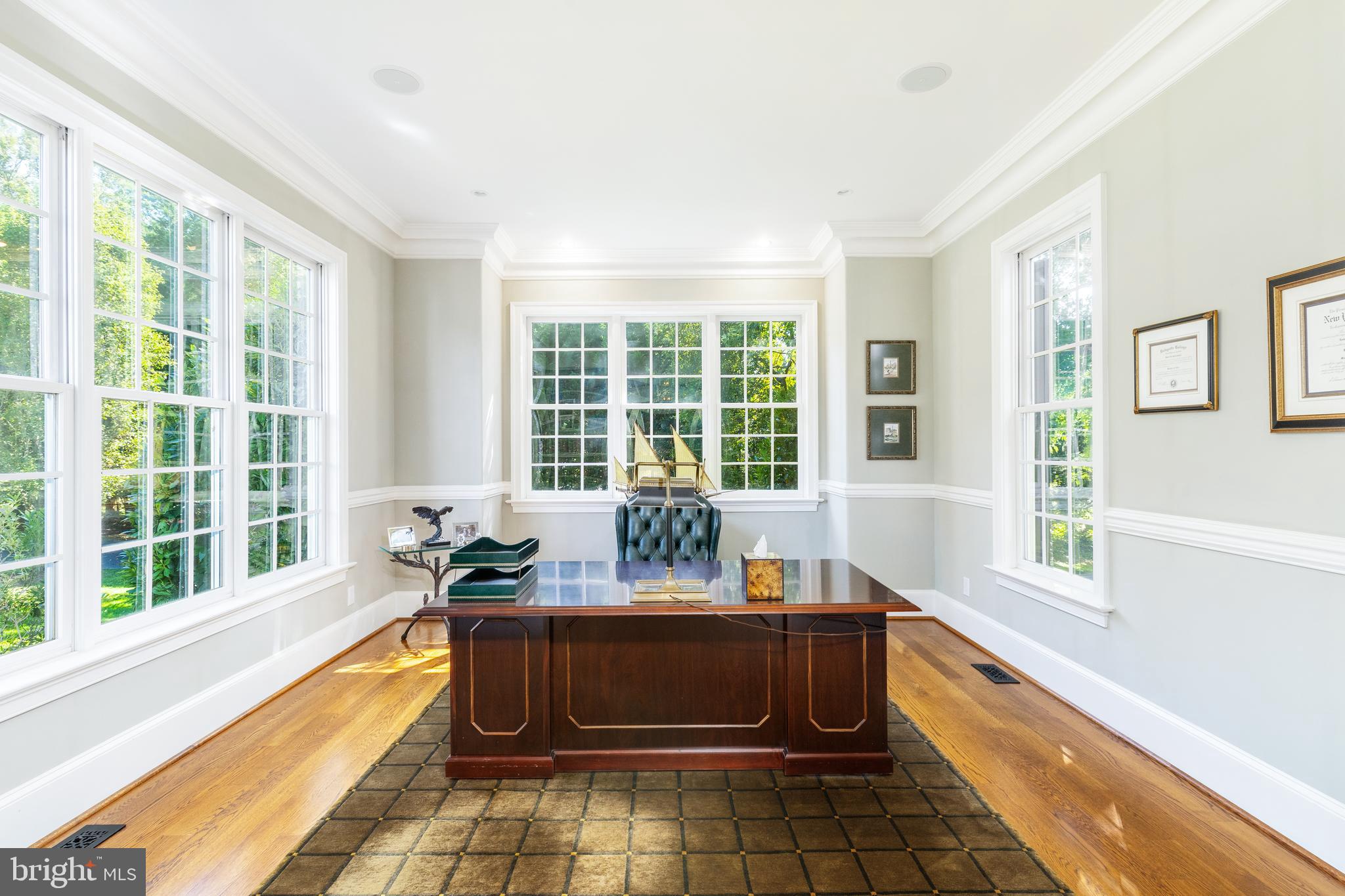 403 Boxwood ROAD