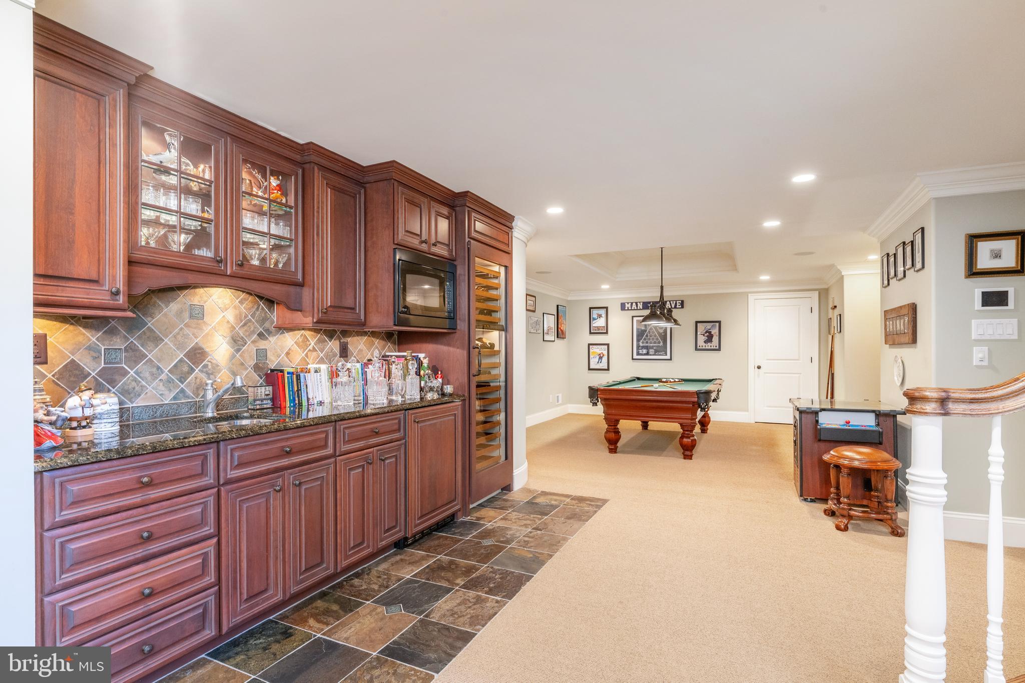 403 Boxwood ROAD