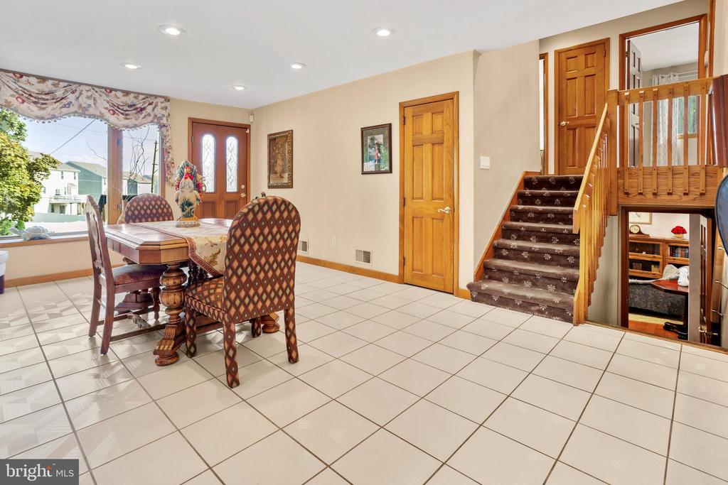 307 Lenni Rd