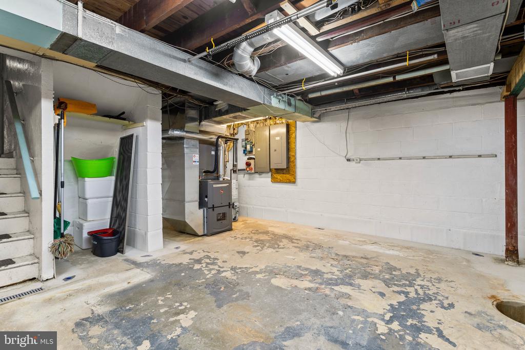 307 Lenni Rd