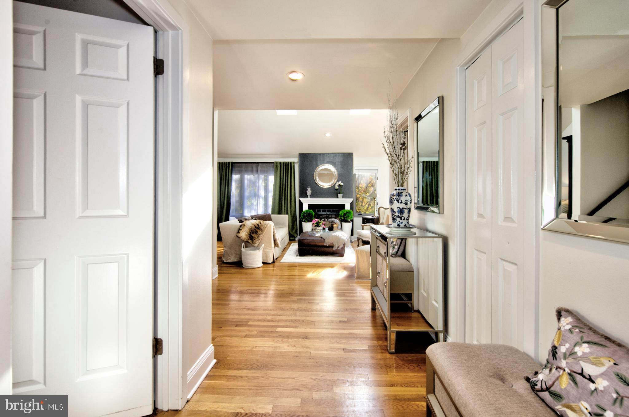 138 Montrose Ave #17