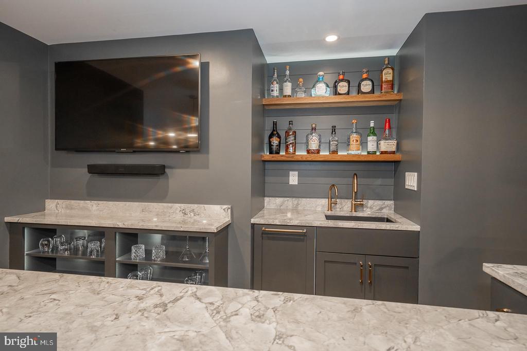 5 Honeysuckle Ct