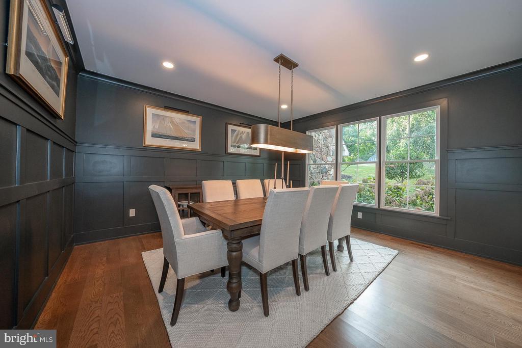 5 Honeysuckle Ct