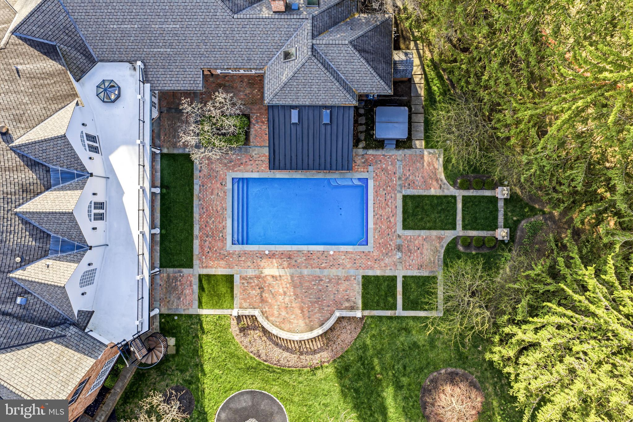 41 TUNBRIDGE ROAD