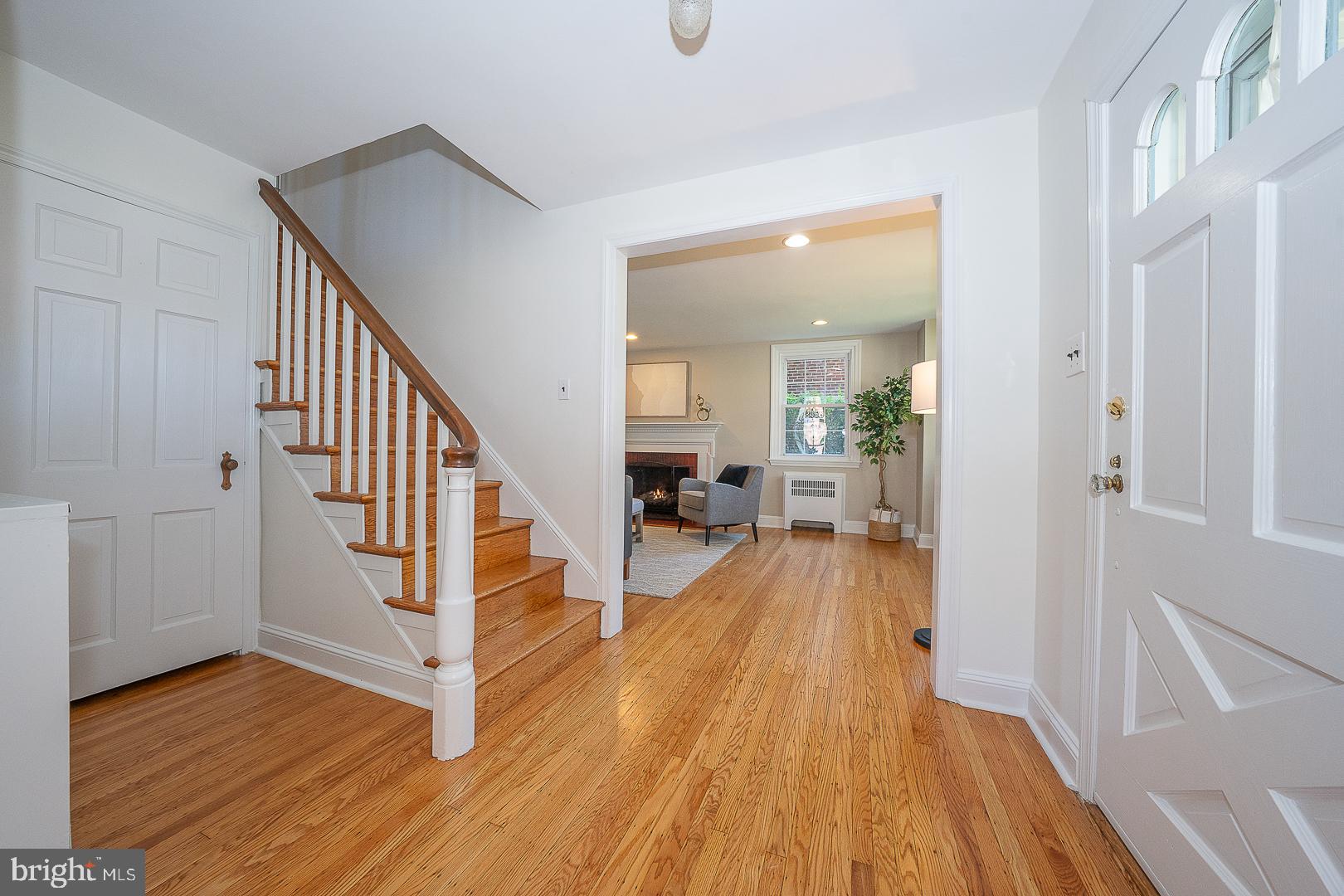 321 EARLINGTON ROAD