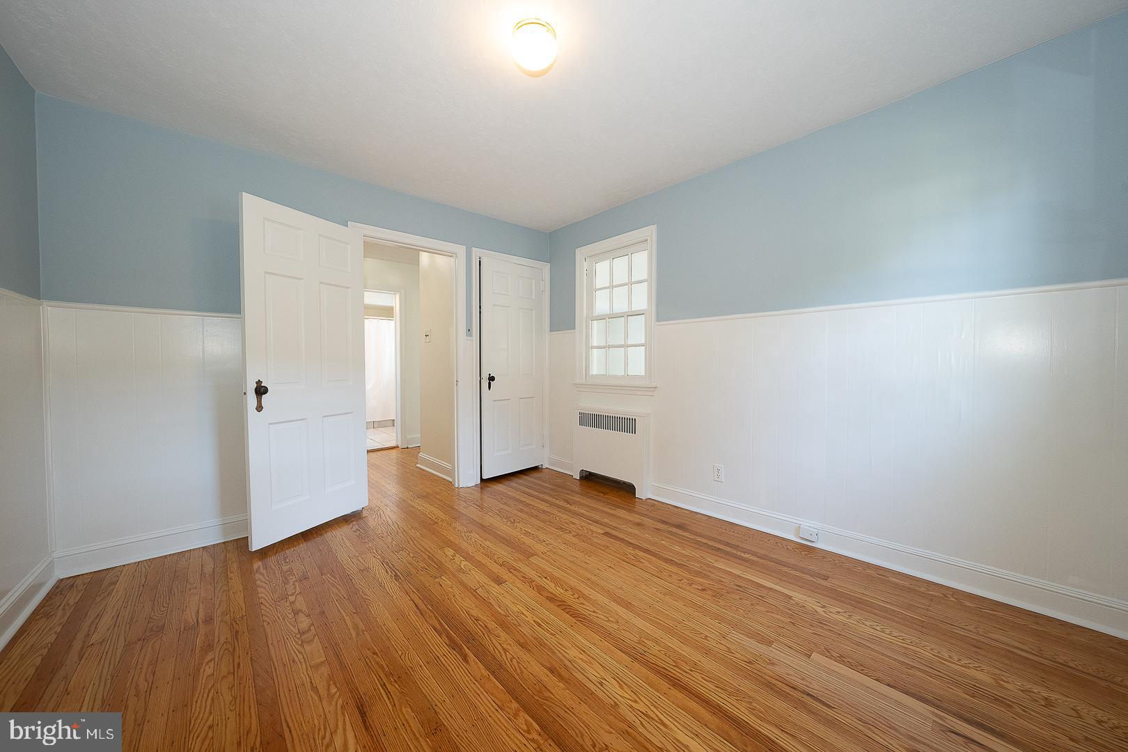 321 EARLINGTON ROAD