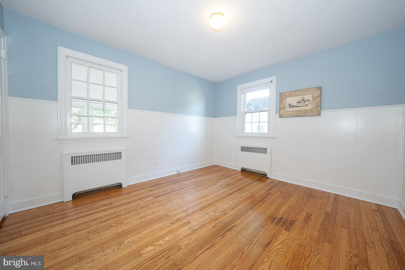 321 EARLINGTON ROAD