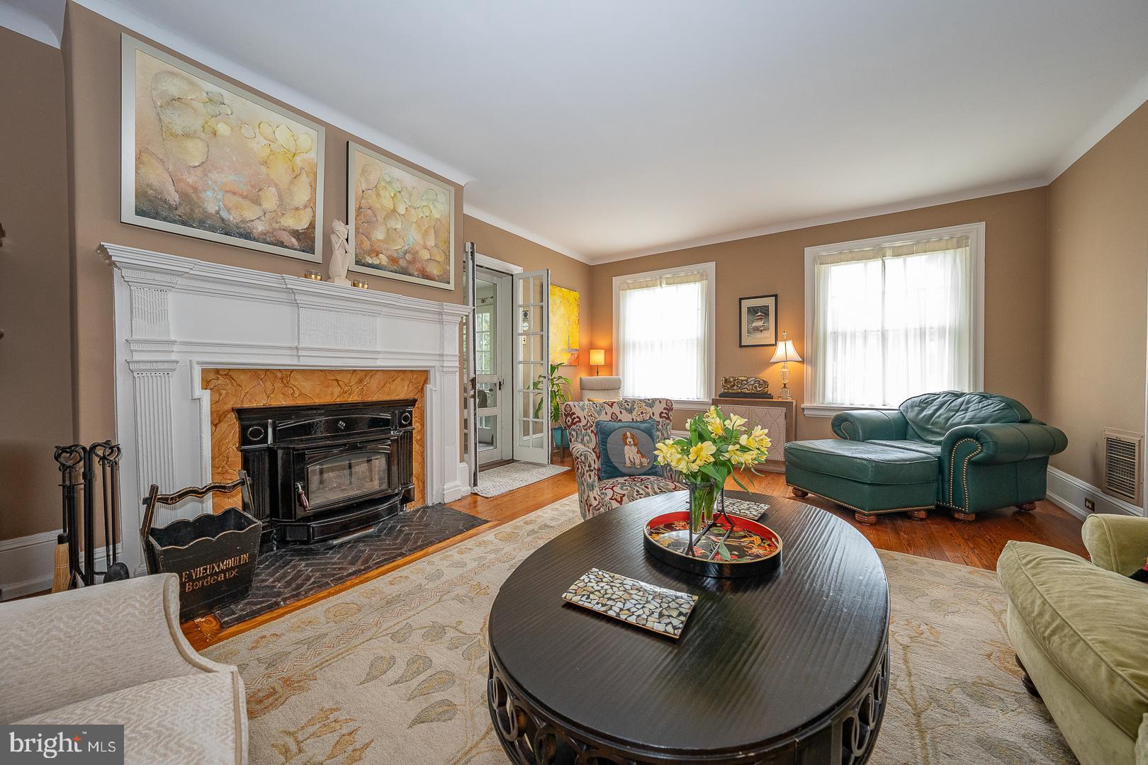 47 E WYNNEWOOD ROAD