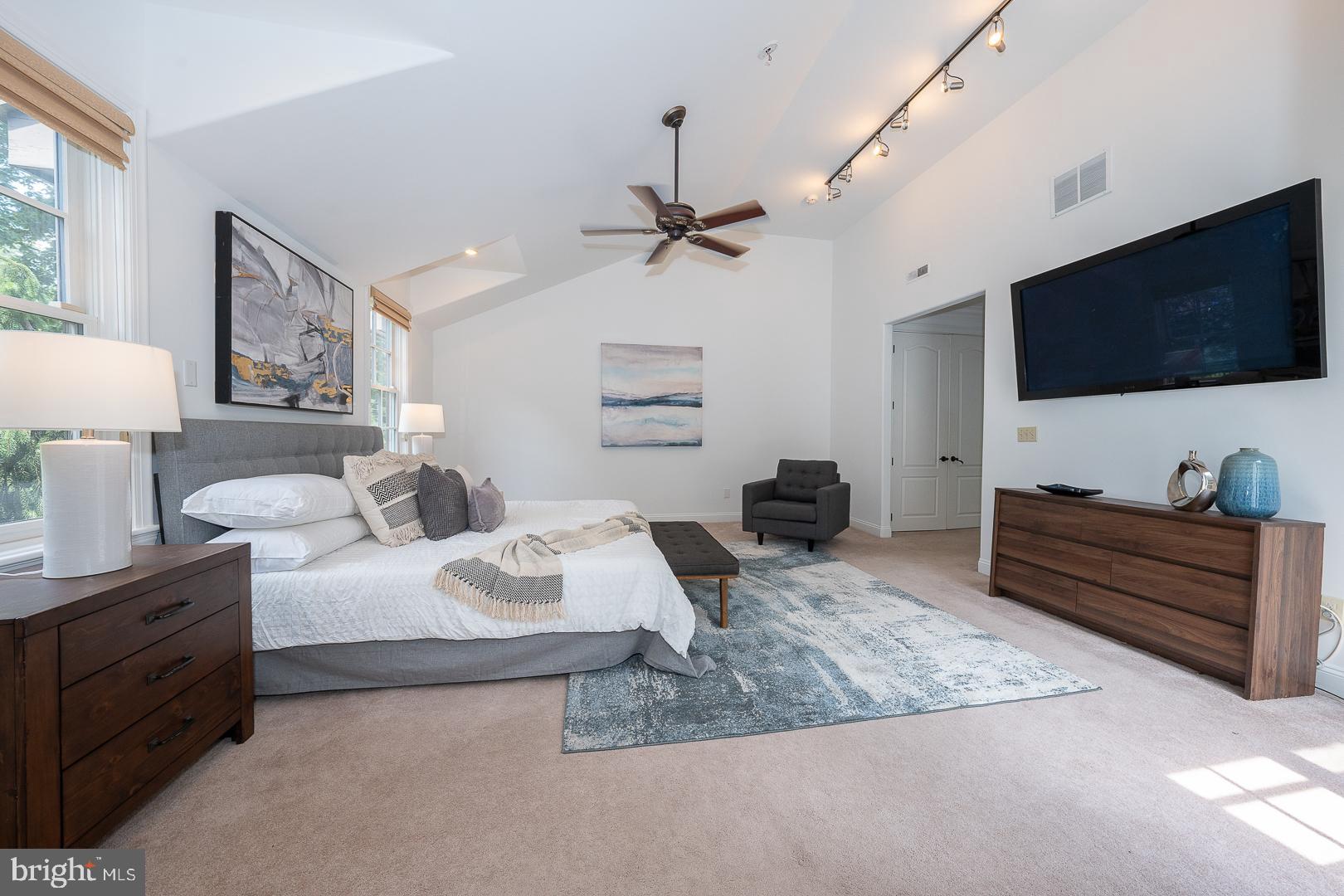 899 Black Rock Road