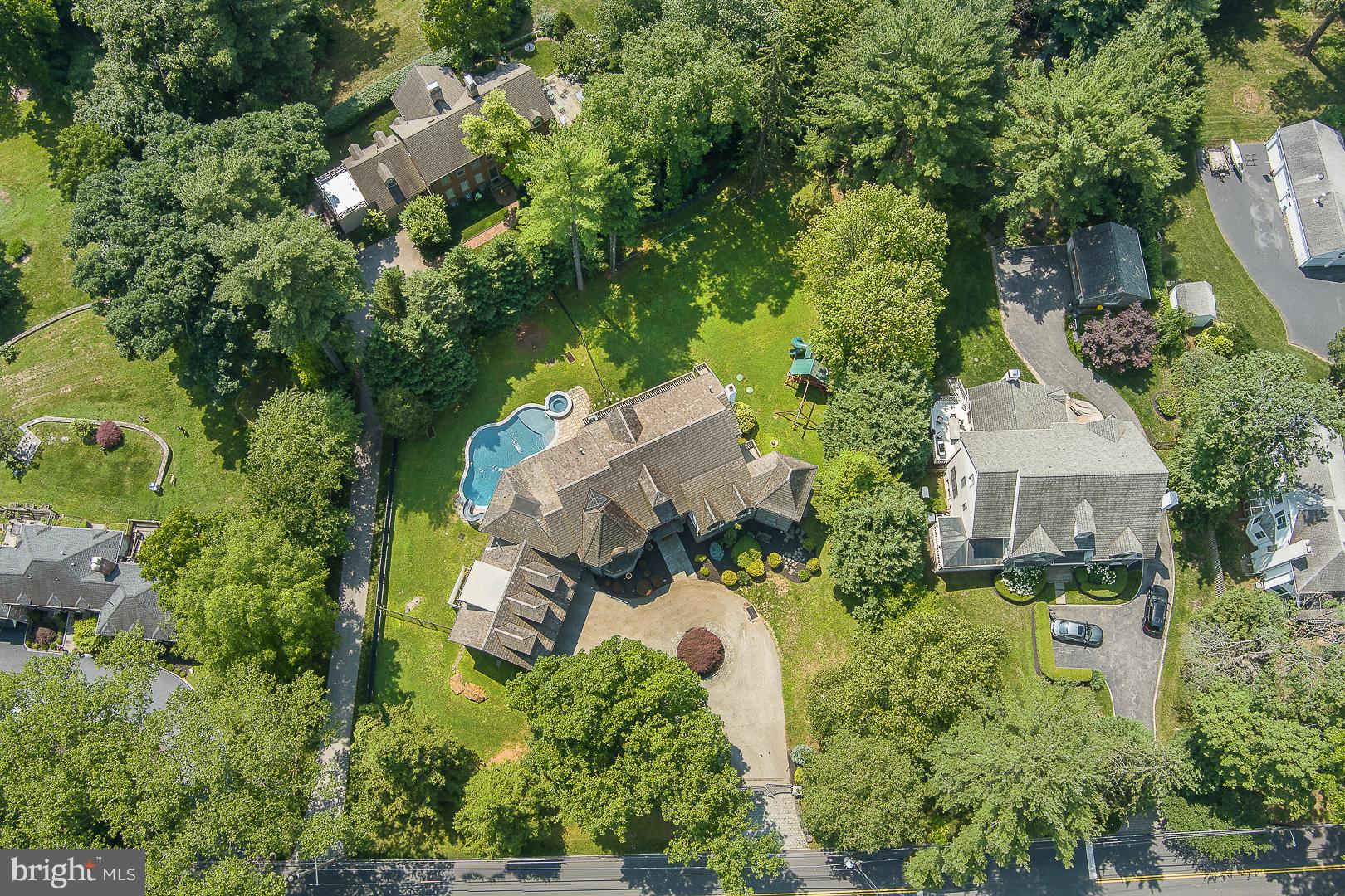 899 Black Rock Road