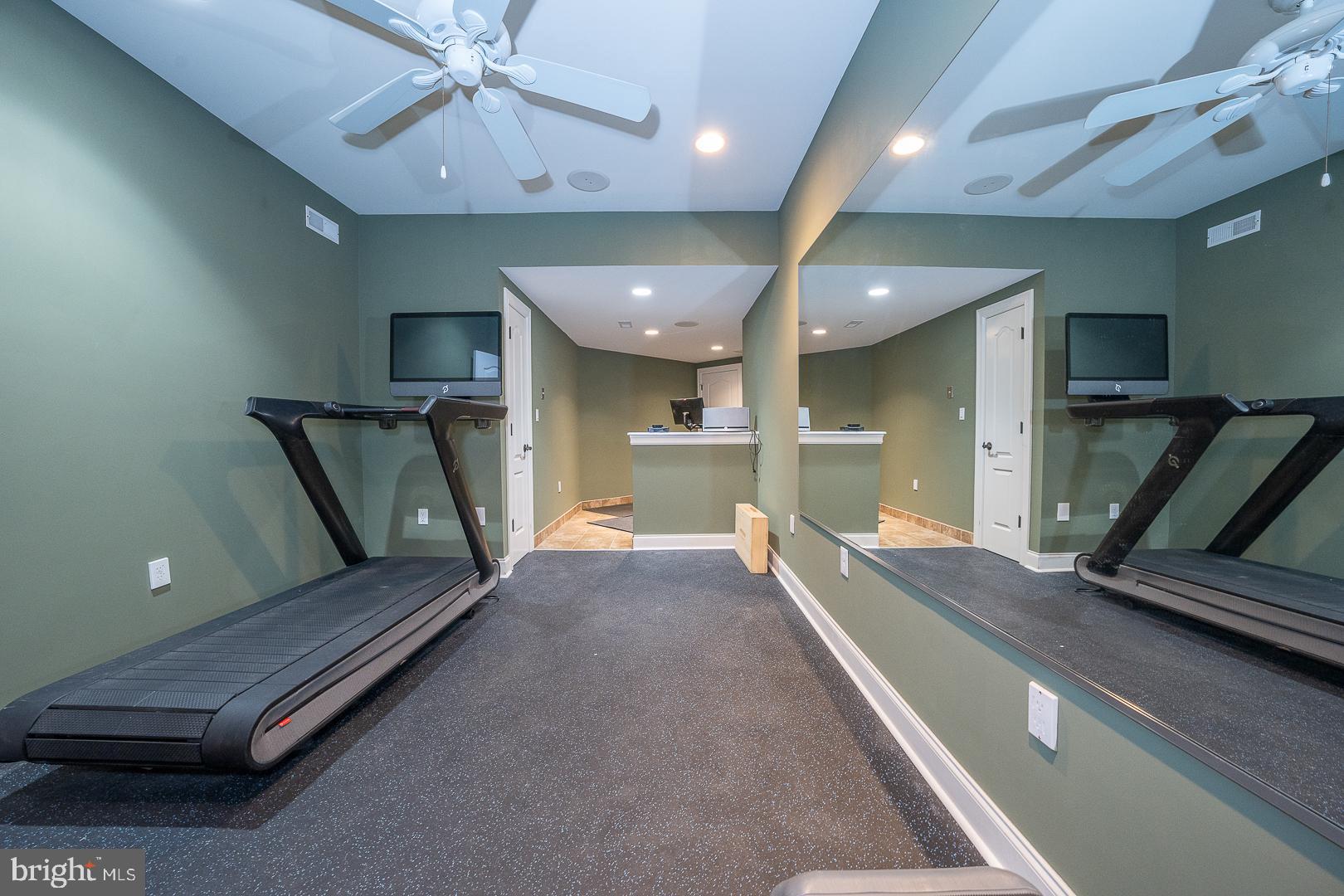 899 Black Rock Road