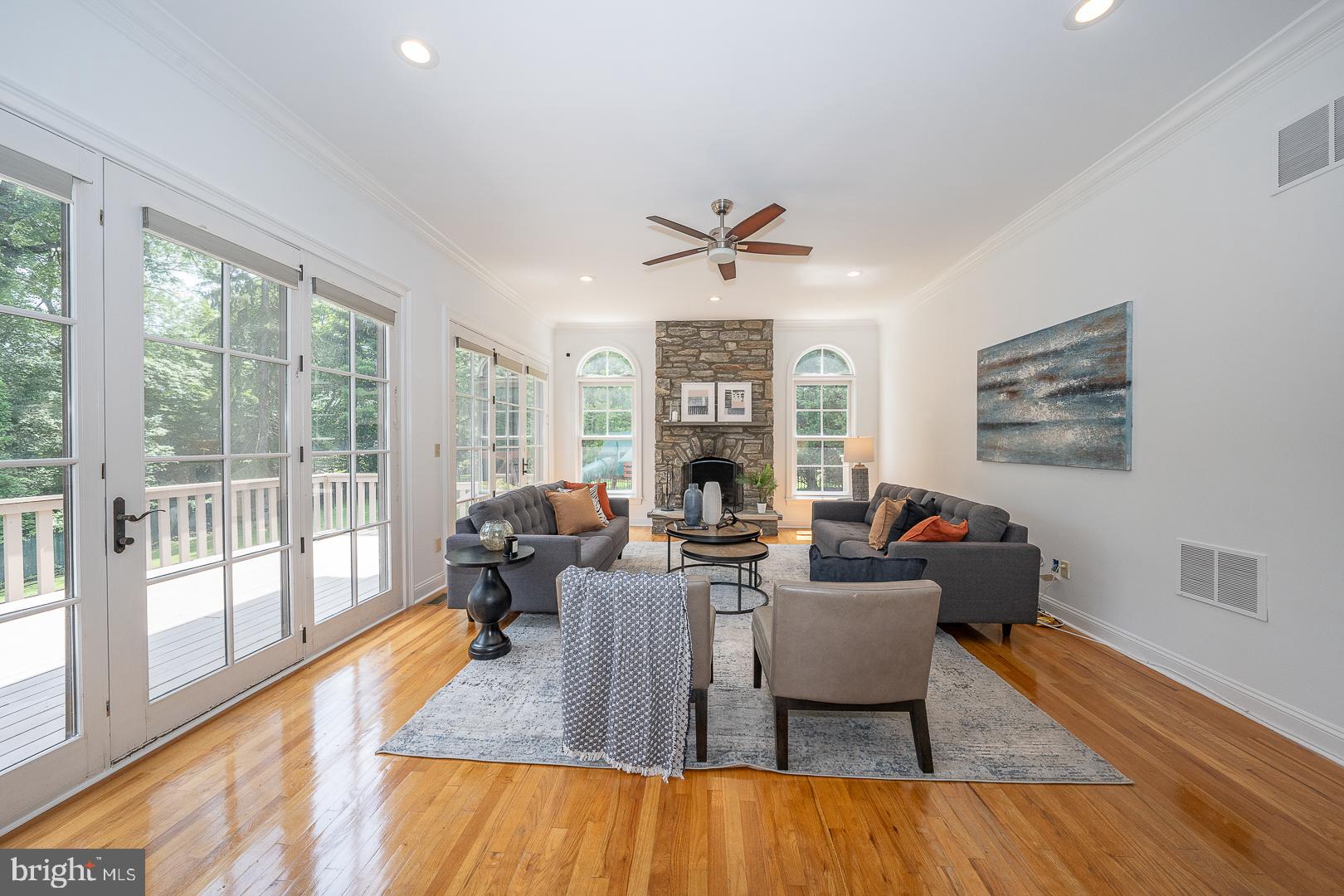 899 Black Rock Road