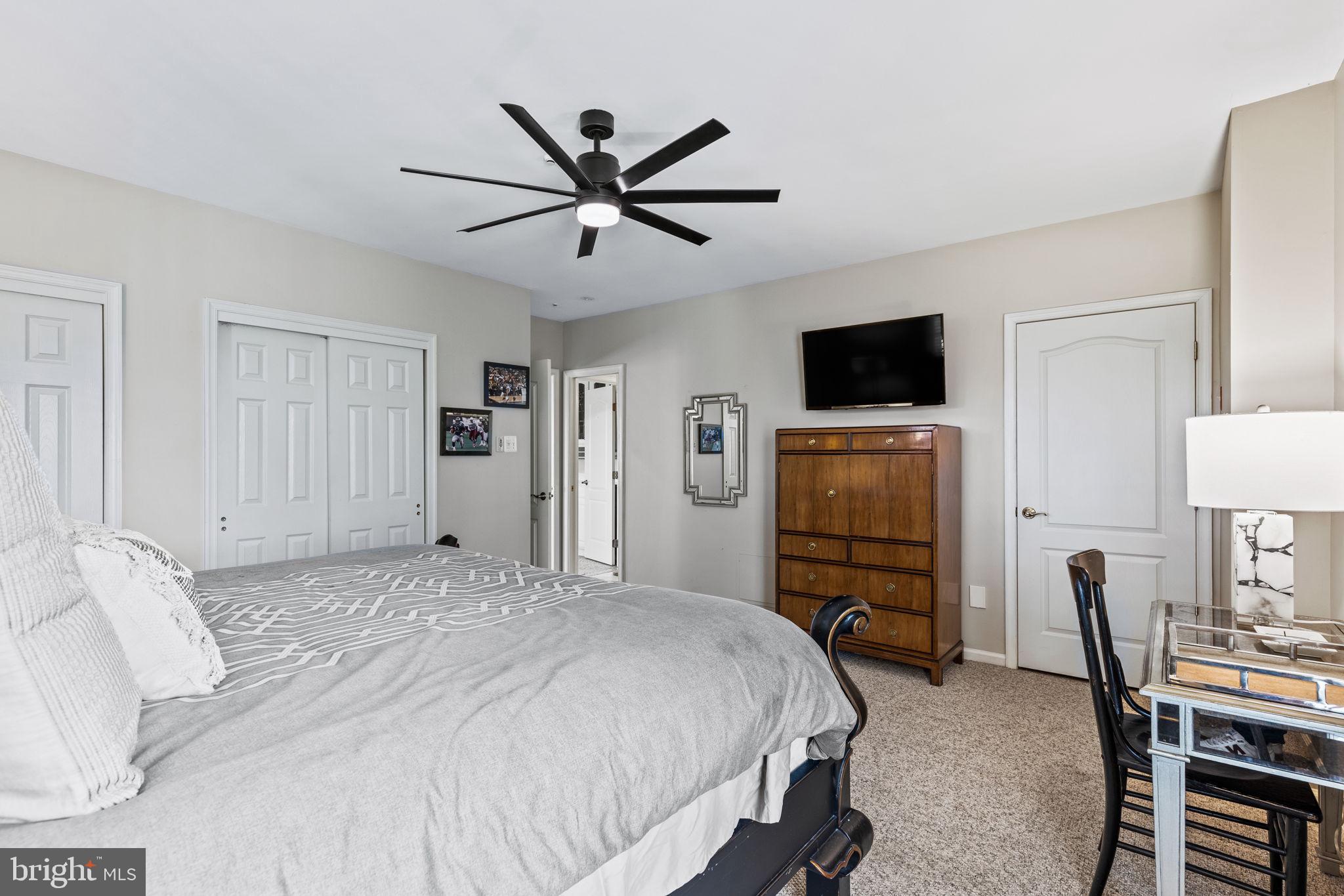 1112 Riverview Ln