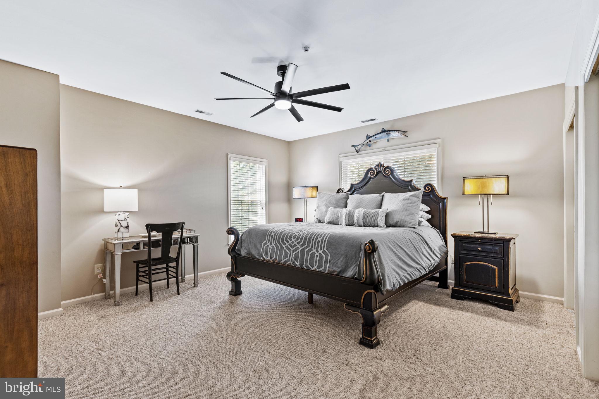 1112 Riverview Ln
