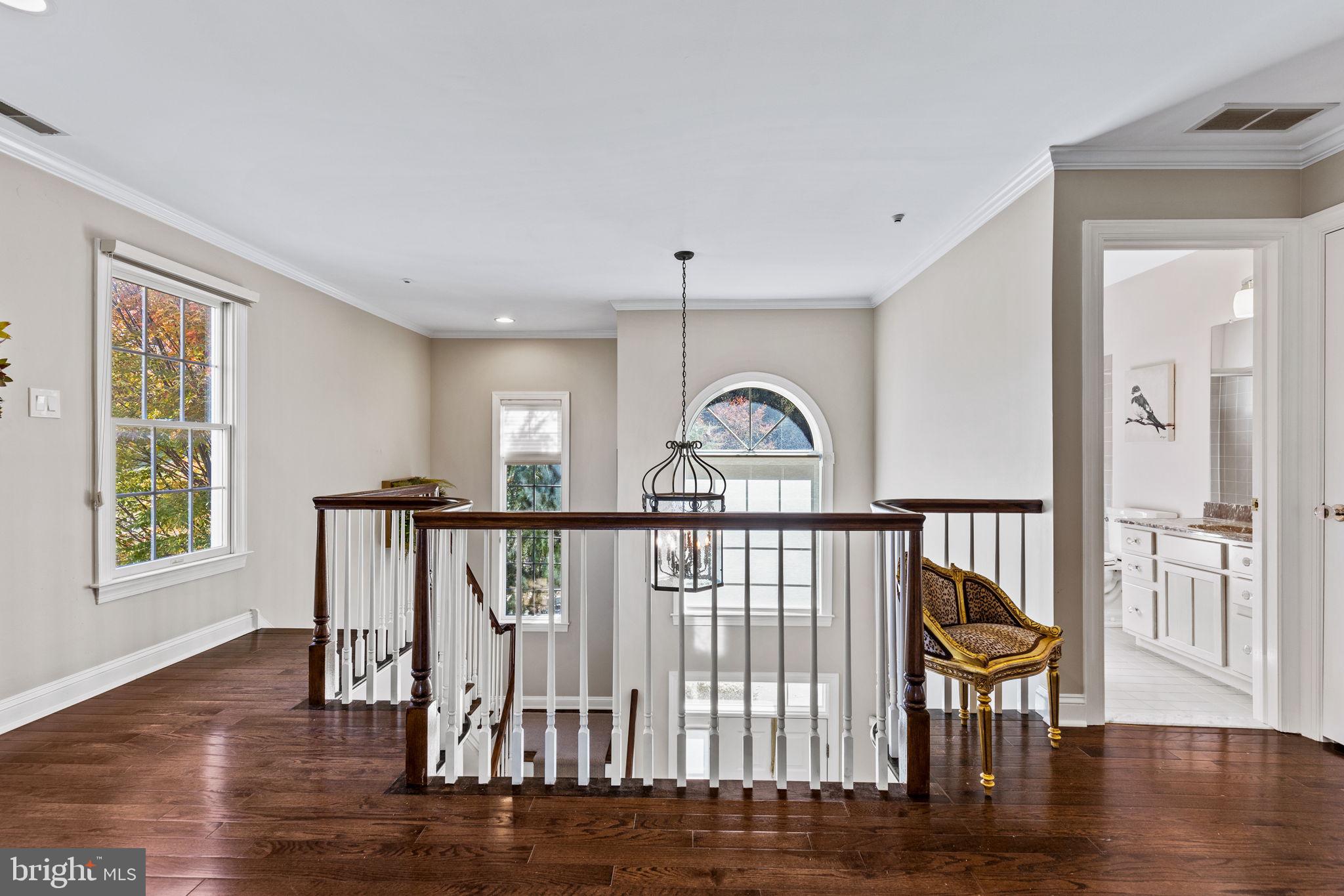 1112 Riverview Ln