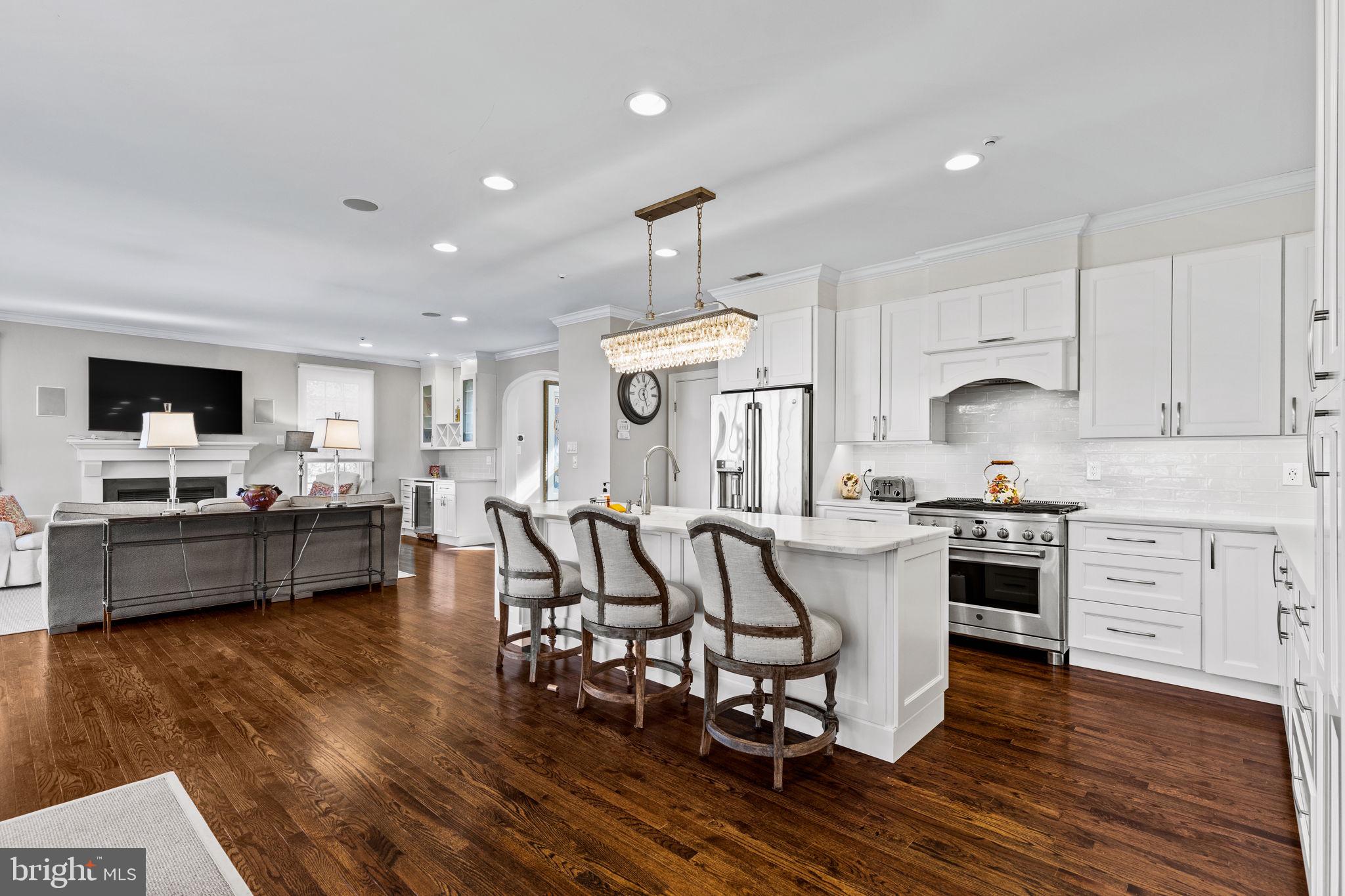 1112 Riverview Ln