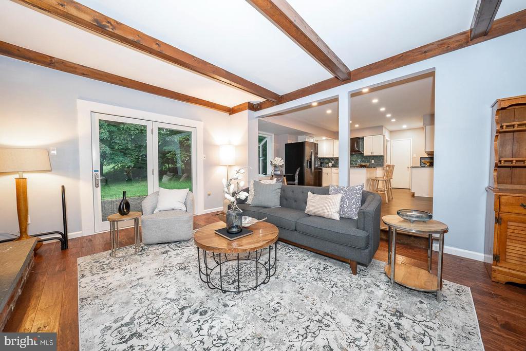 12 Raynham Rd