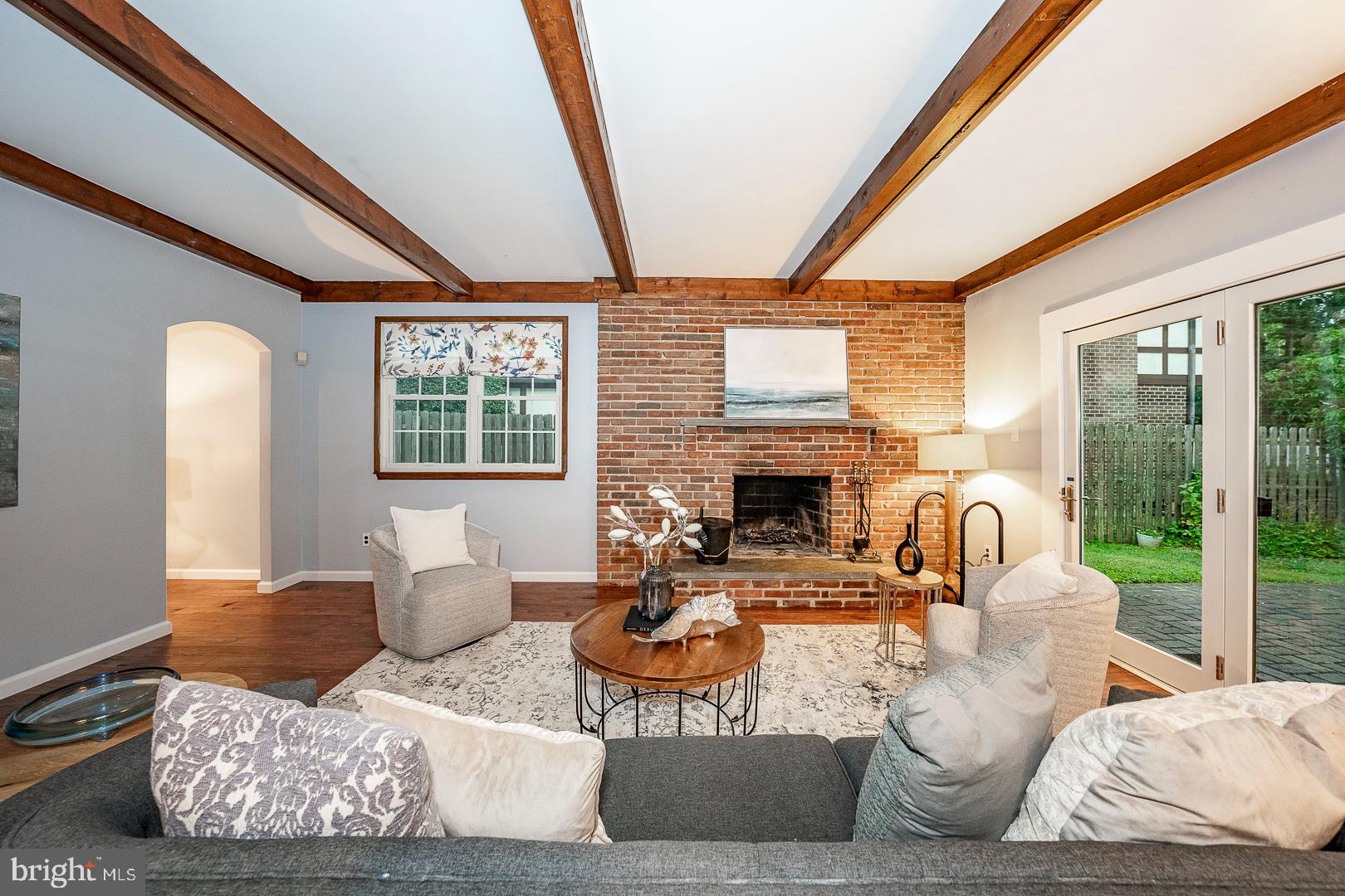 12 Raynham Rd