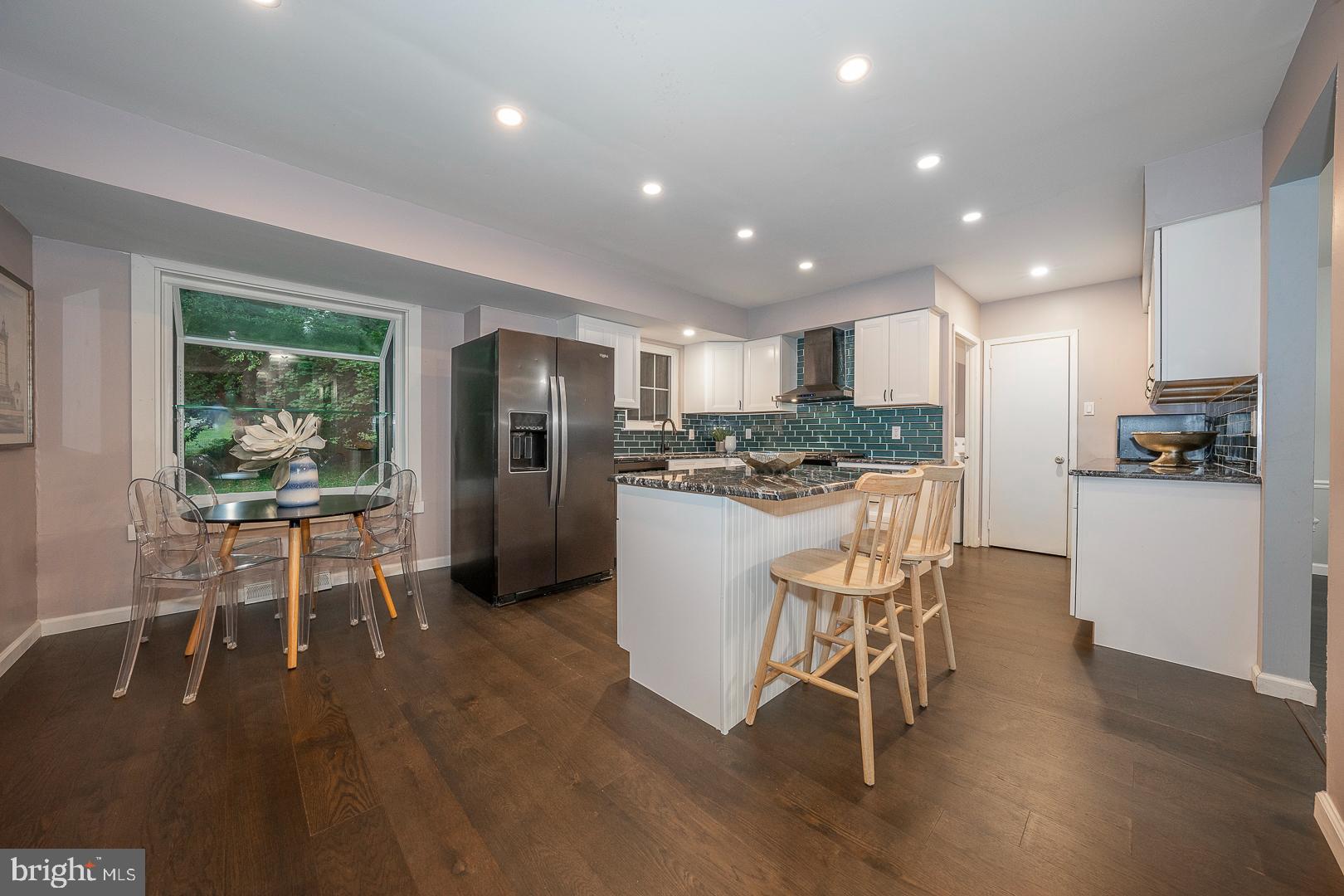 12 Raynham Rd