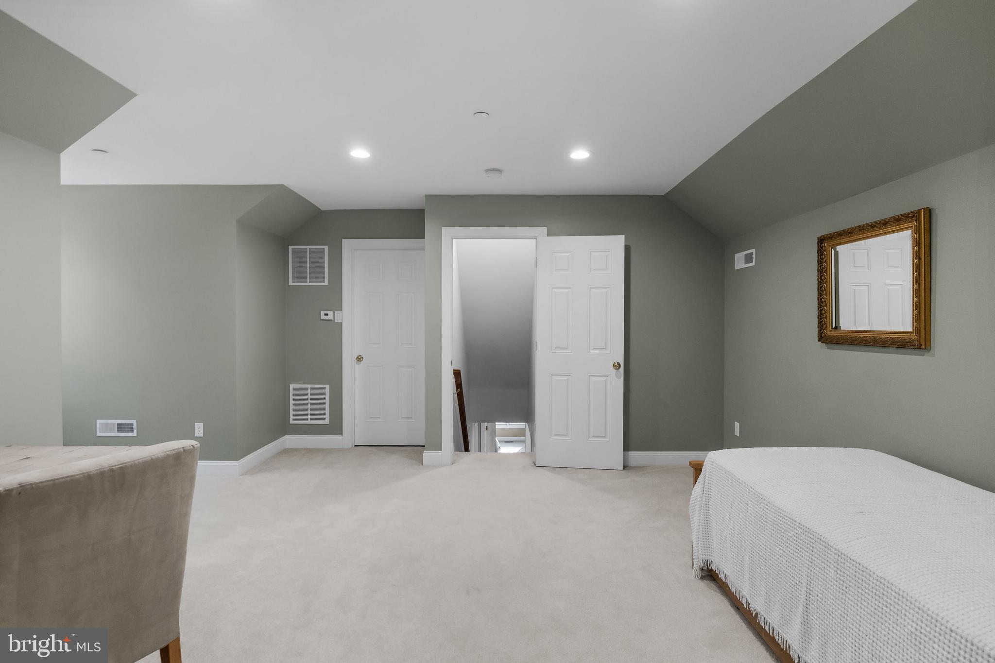 815 Brower Rd