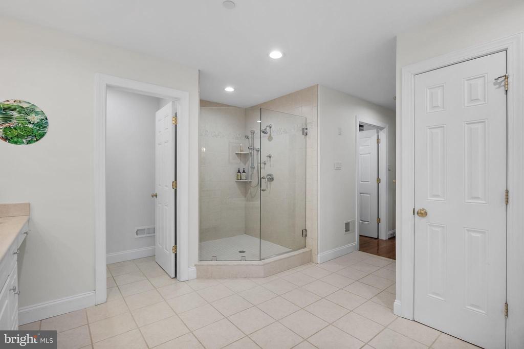 815 Brower Rd