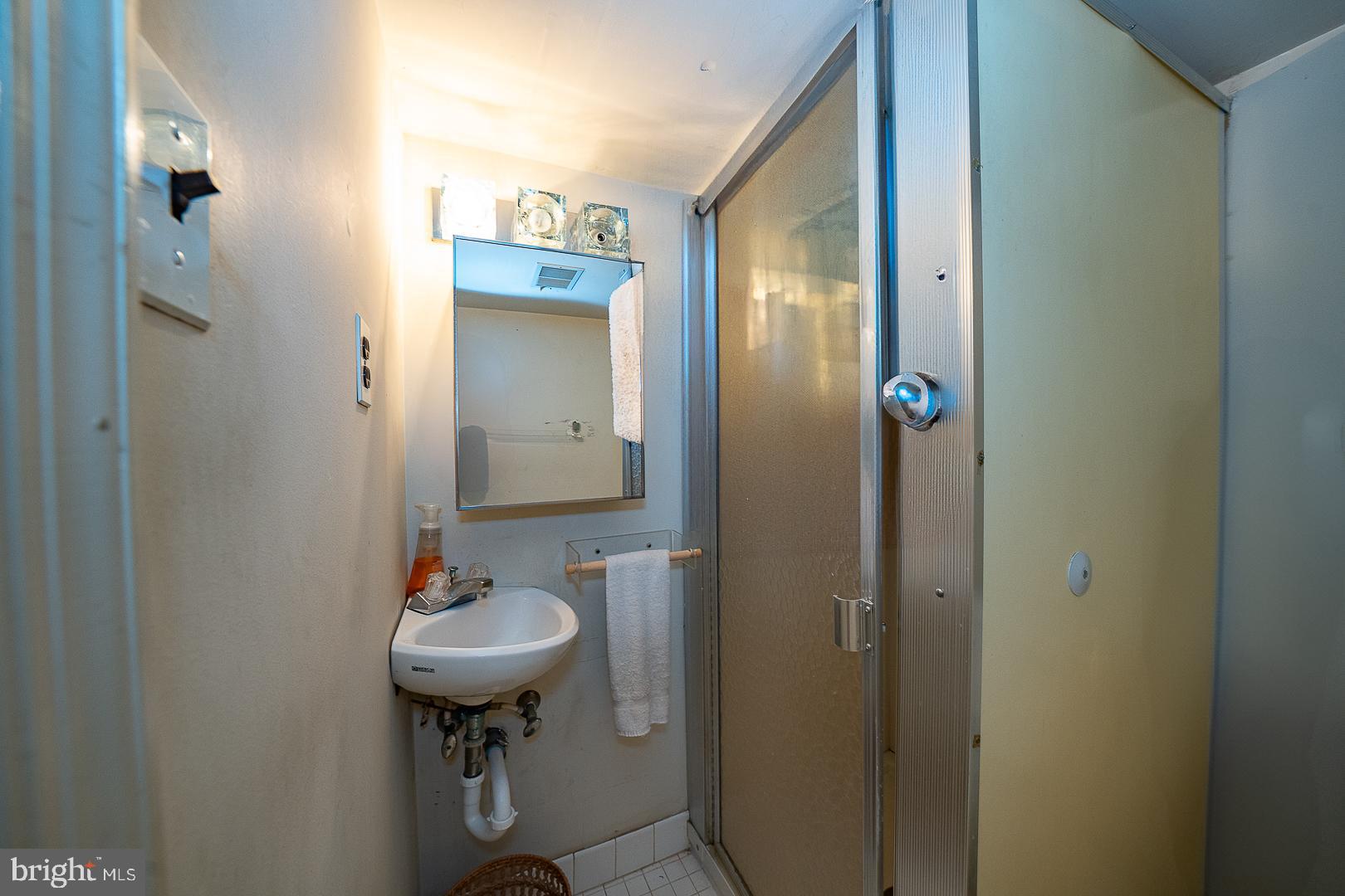 10 HANSEN CT