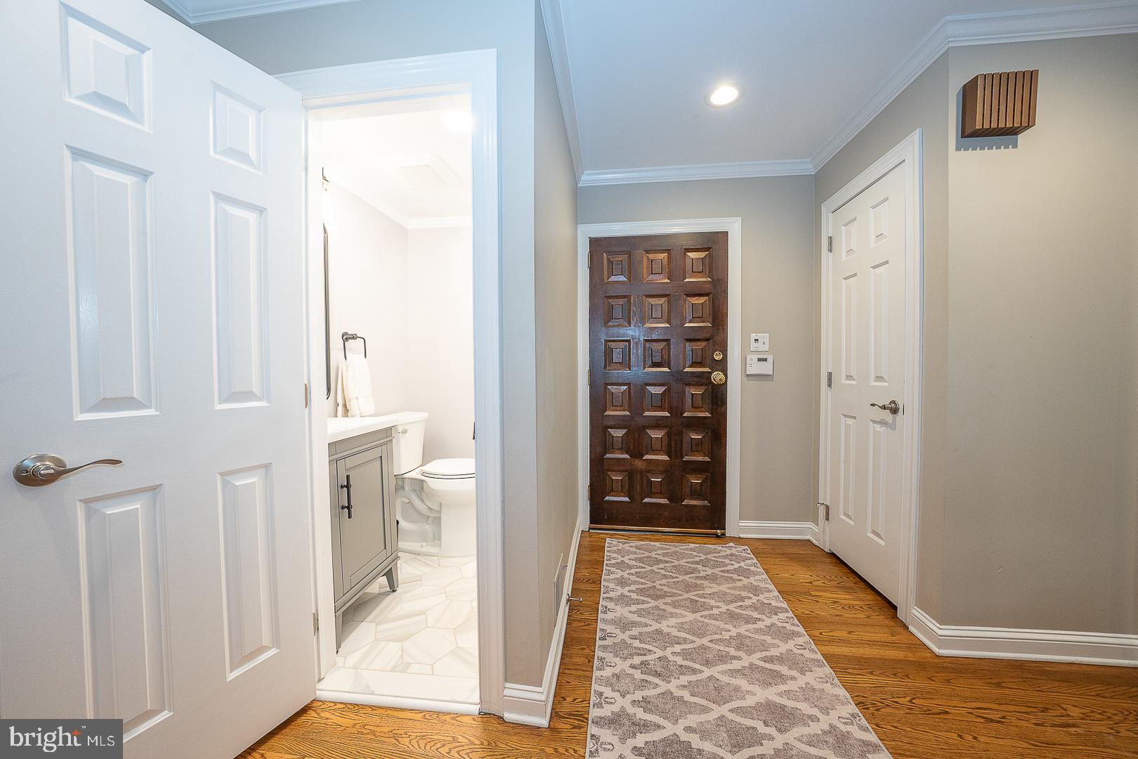 10 HANSEN CT