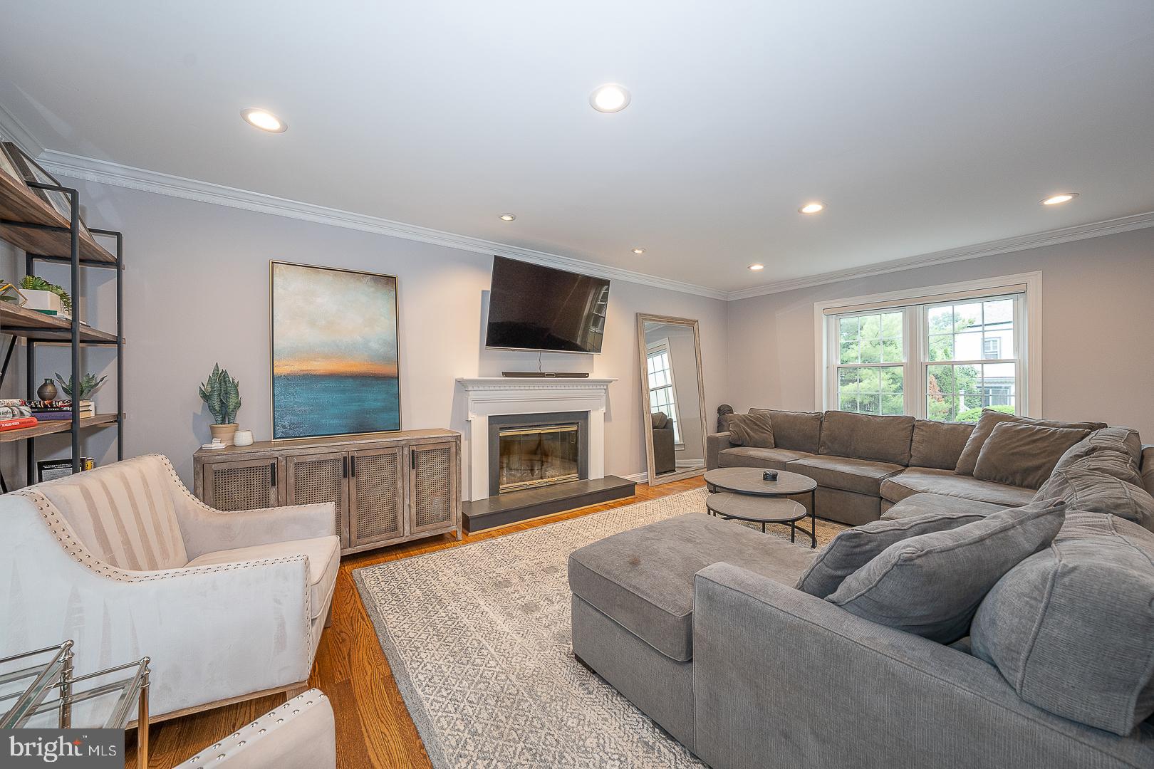 10 HANSEN CT