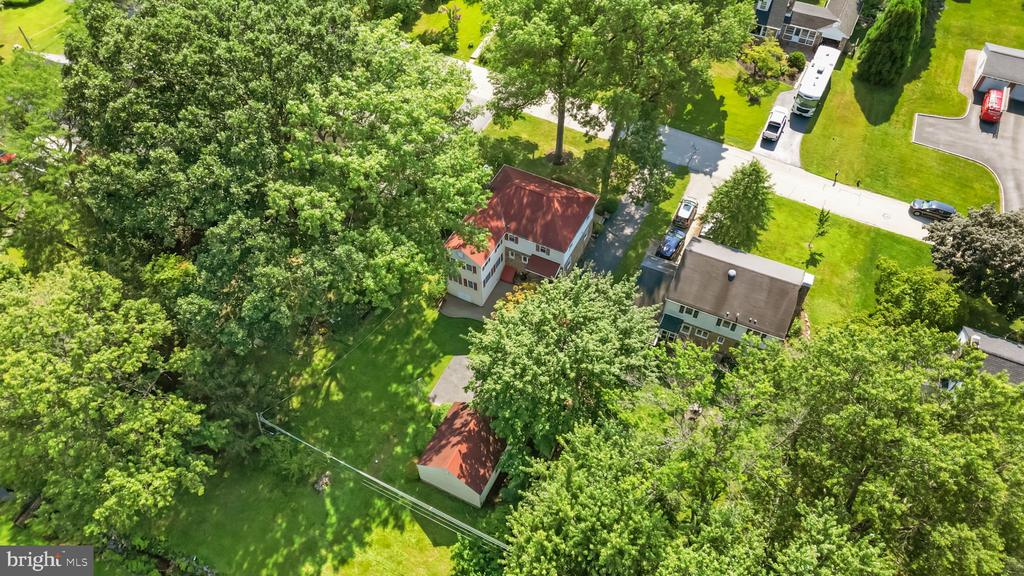 2411 ALAN ROAD
