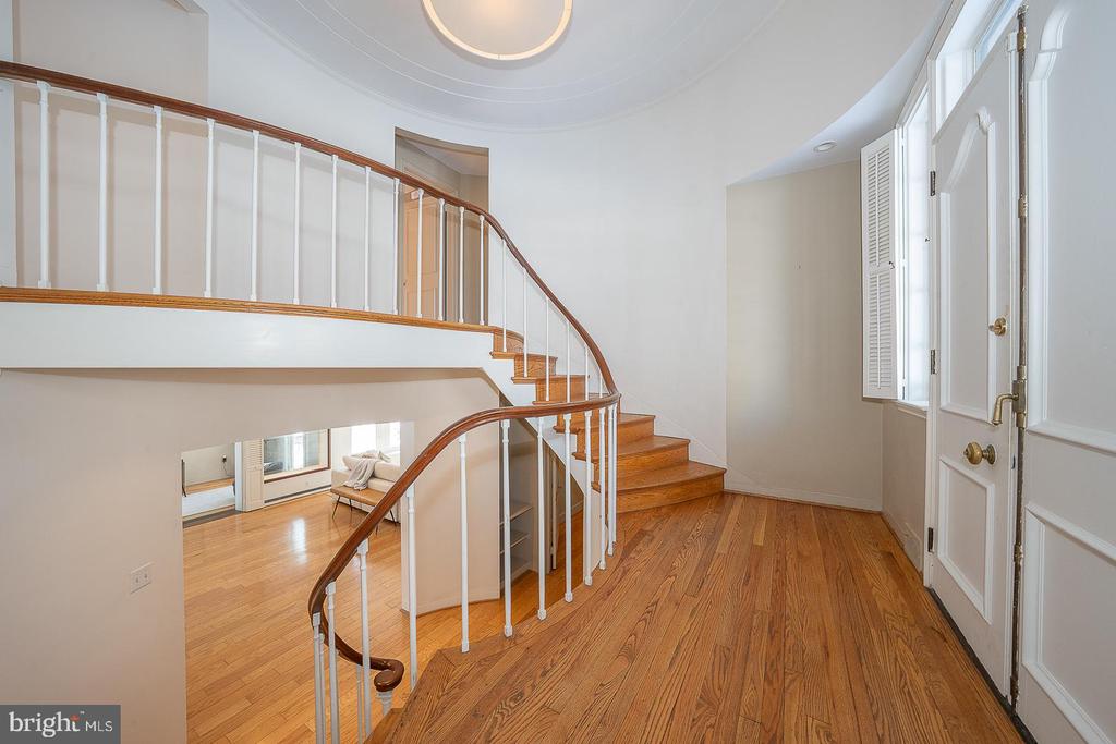 241 CHESWOLD LANE